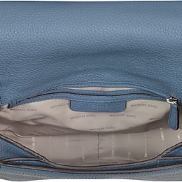 Michael Kors Maxine Large Saddle Bag in Denim NWT - Picture 5 of 5
